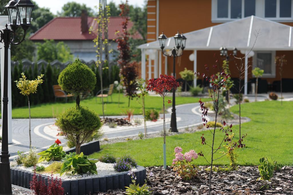 Zajazd Cobra Ostrów Mazowiecka 外观 照片